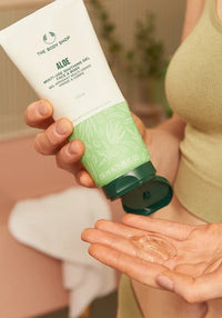 The Body Shop Aloe Multi Use Soothing Face and Body Gel 200 ML