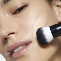 Oriflame The One Illuskin Glow Reflective Foundation 30 ML